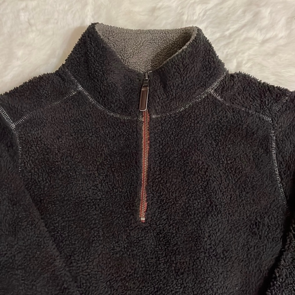 Trinity‎ womens fleece top
